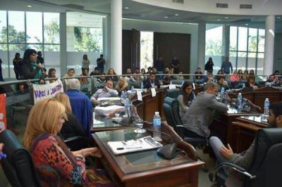 El HCD de Malvinas Argentinas aprob� la rendici�n de cuentas de Nardini por unanimidad
