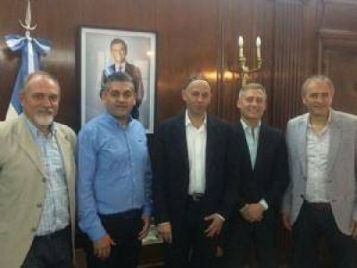 Saneamiento: Naci�n se comprometi� a destrabar fondos para las cloacas