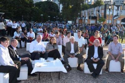 Lifschitz y M�nica Fein lanzaron Ingenia 2017