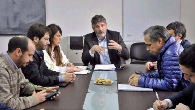 Oscar Negrelli, �cido con un sector de la oposici�n: �Al peronismo lo une el espanto�
