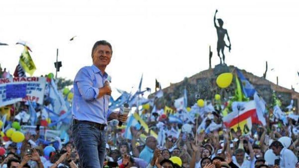 Mauricio Macri pasa a la ofensiva: el 1 de mayo hablar en un acto en Ferro