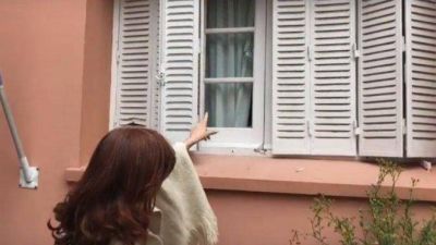 Cristina mostr� los destrozos de la casa de Santa Cruz: 