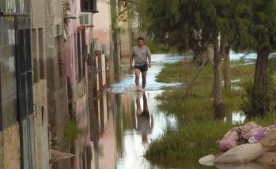 Manzur asegura que a�n espera respuestas