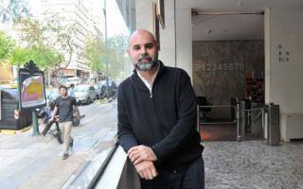 Abuelas recuper� al nieto 122: La historia del hombre criado en Vicente L�pez