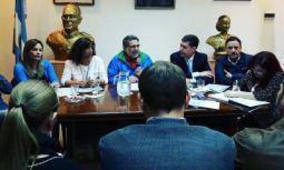 Beder sali� a cruzar duro a Cambiemos por la coparticipaci�n