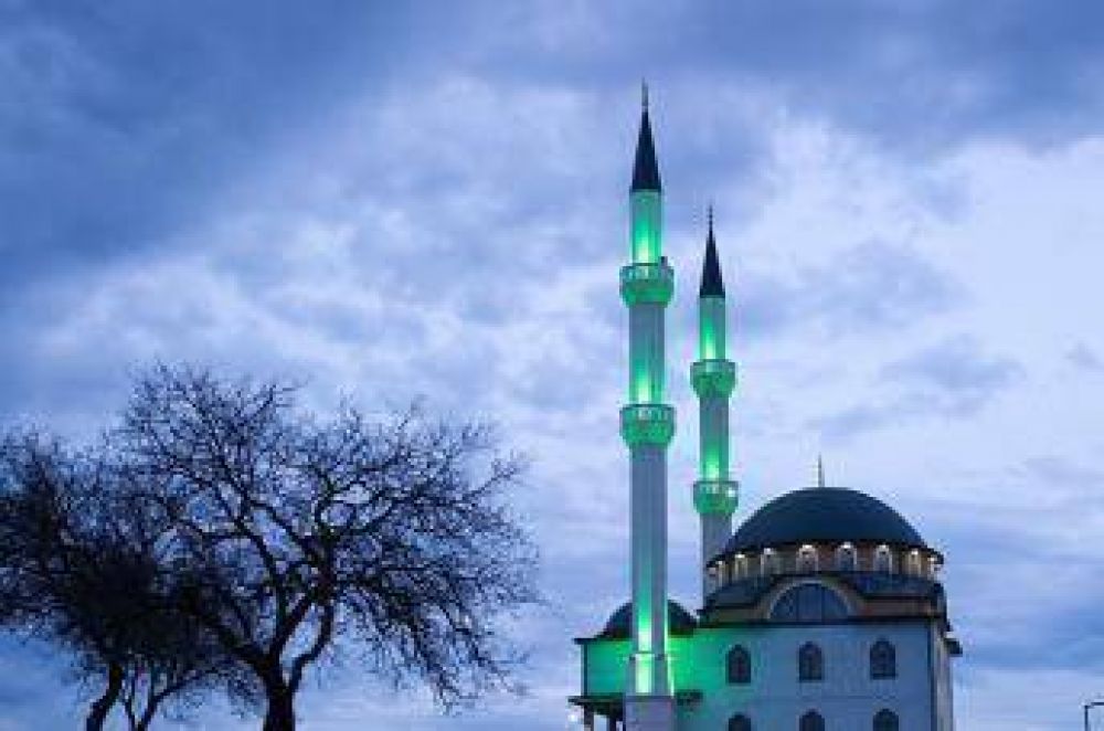 Celebrando la diversidad: Crimea construye su mezquita ms grande
