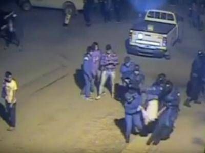 Jujuy: detienen a 17 polic�as por la irrupci�n en la universidad