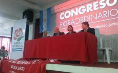 El socialismo bonaerense defini� conformar un frente de 