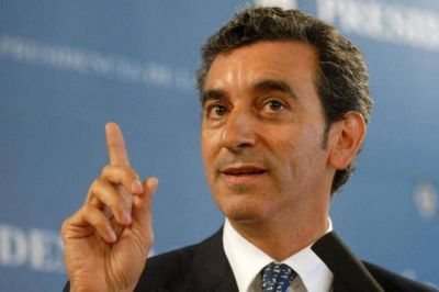 Se calienta la campa�a, Randazzo piensa su estrategia
