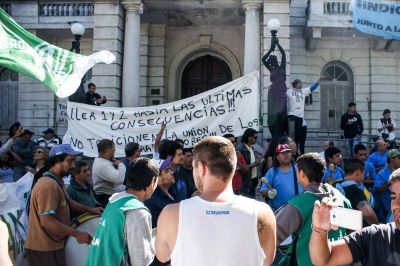El gobierno y los gremios acercaron posiciones