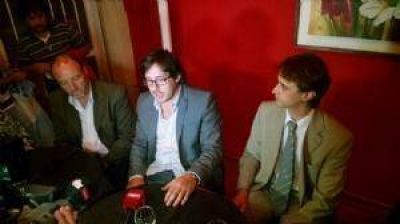 La juventud radical quiere volver a la lista 3 y que se vote con las Paso