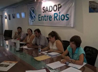 Sadop rechaz� la propuesta salarial y consensuar� acciones con los otros gremios 