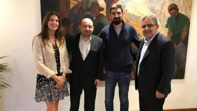 Gestiones de Ra�l Jalil ante Naci�n para alentar m�s microemprendimientos