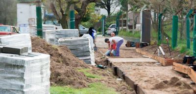 Avanza la construcci�n de veredas