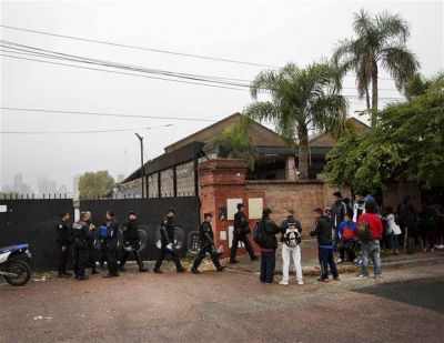 Villa Hollywood: desalojaron el predio y ser� un obrador del viaducto del tren San Mart�n