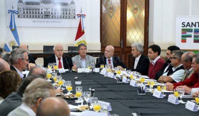 Se constituy� el Consejo H�drico y Productivo Santafesino
