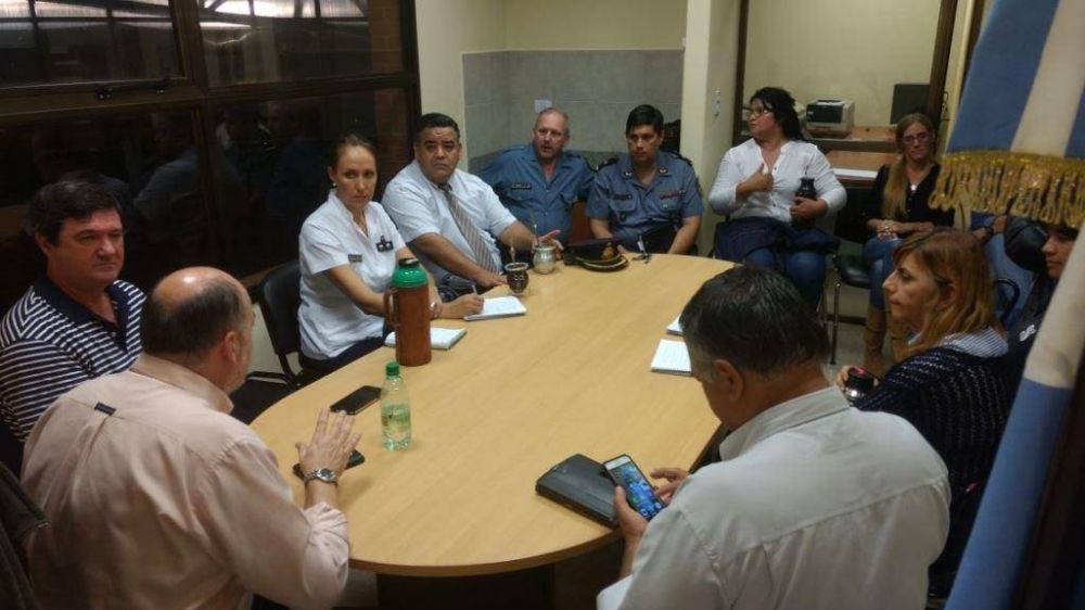 Polic�a y Foro de Seguridad se reunieron con Coordinador del Mercado Concentrador