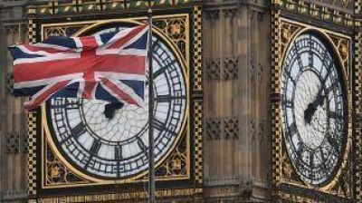 May empezar� a tratar las negociaciones del Brexit con Juncker