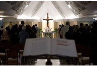 Papa: los cristianos no son testigos de una idea, sino de obediencia