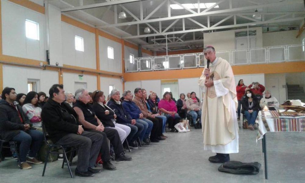 Mons. D�Annibale: �En la comunidad se encuentra Cristo vivo�
