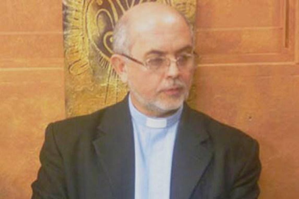 Mons. Dus presenci una reunin de Narcticos Annimos en Resistencia