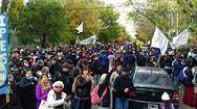 En medio de las protestas, la Iglesia llam� a escuchar a los 