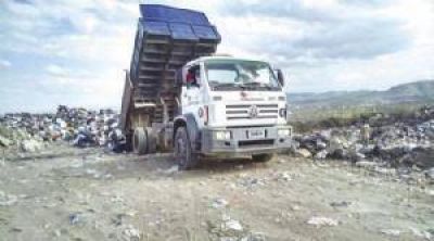 Comienzan los trabajos para erradicar el basural de Carlos Paz