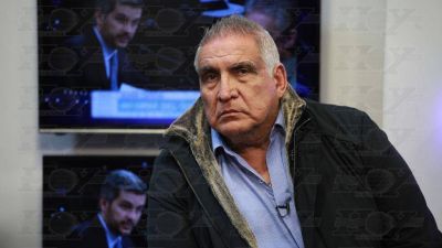�Vamos a impedir que se instalen las casas chinas en La Plata�