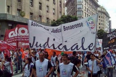 Salarios: Tras 40 d�as sin convocatoria, los judiciales ser�n recibidos por el gobierno bonaerense