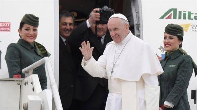Francisco inicia una arriesgada visita a Egipto, convulsionado por el terror