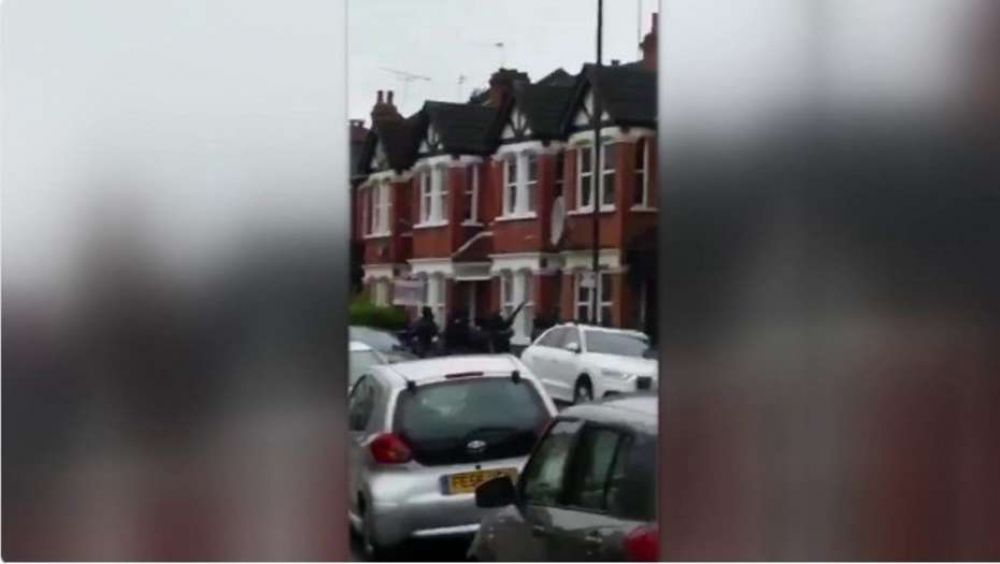 Desbaratan un complot terrorista en Londres: hay una mujer gravemente herida