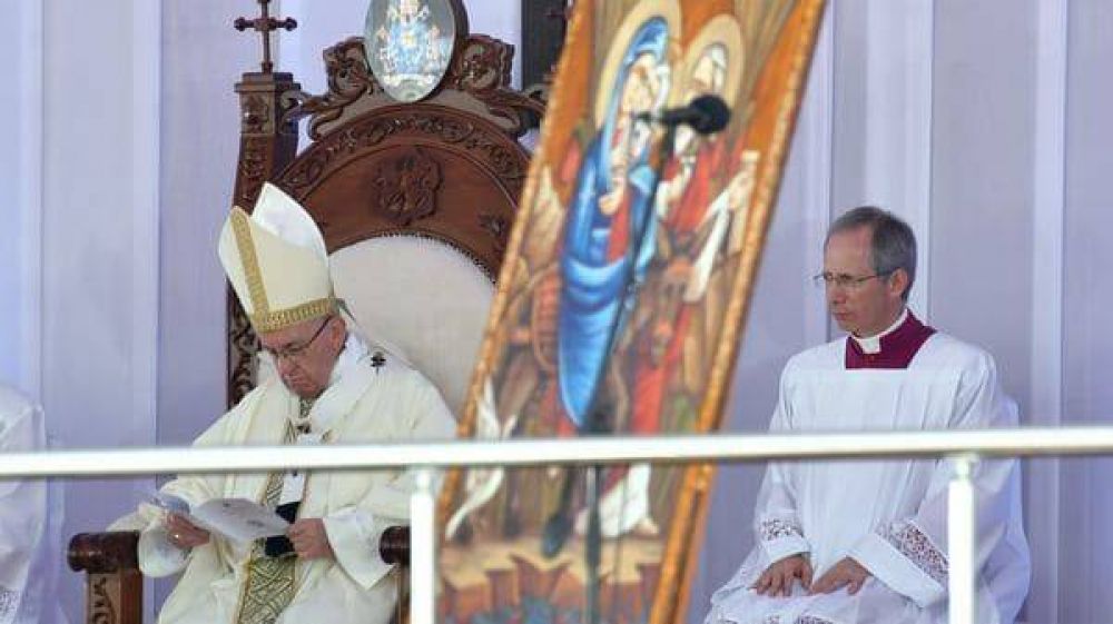 El papa Francisco celebr una histrica misa en Egipto