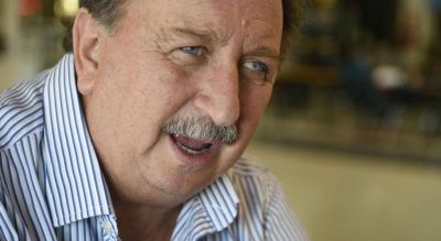 V�ctor Costamagna: Schiaretti est� mal asesorado con los anestesi�logos