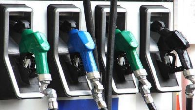Petroleros amenazan con bloquear m�s yacimientos y peligra el abastecimiento de nafta