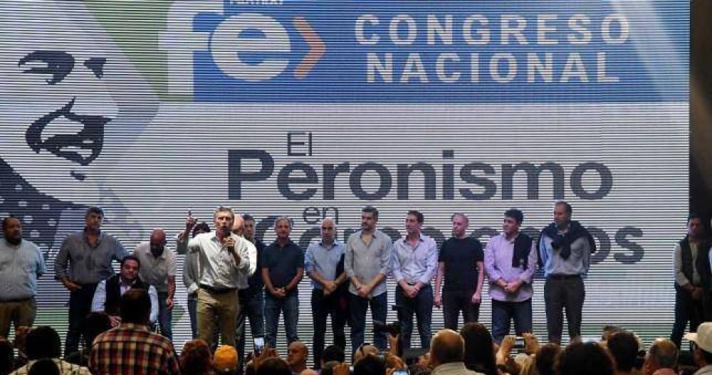 Entre la marcha peronista y el S se puede, Venegas y Macri tuvieron su 1 de mayo