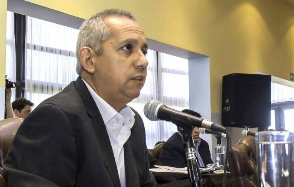El legislador Villegas critic el men de obras propuesto por Gobierno con el endeudamiento