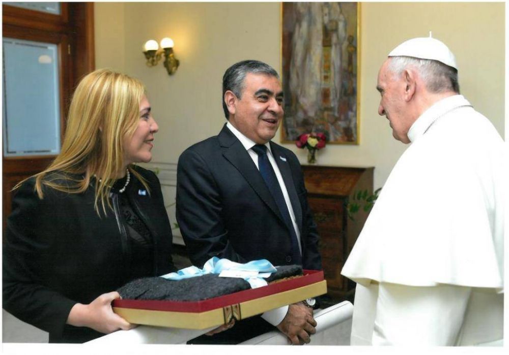 Alfaro visit� al Papa en Roma