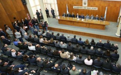 U�ac dijo que el nuevo Centro Judicial ser� un ejemplo regional y nacional