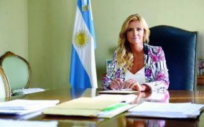La Intendenta kirchnerista de Ca�uelas no para de elogiar a Vidal: 