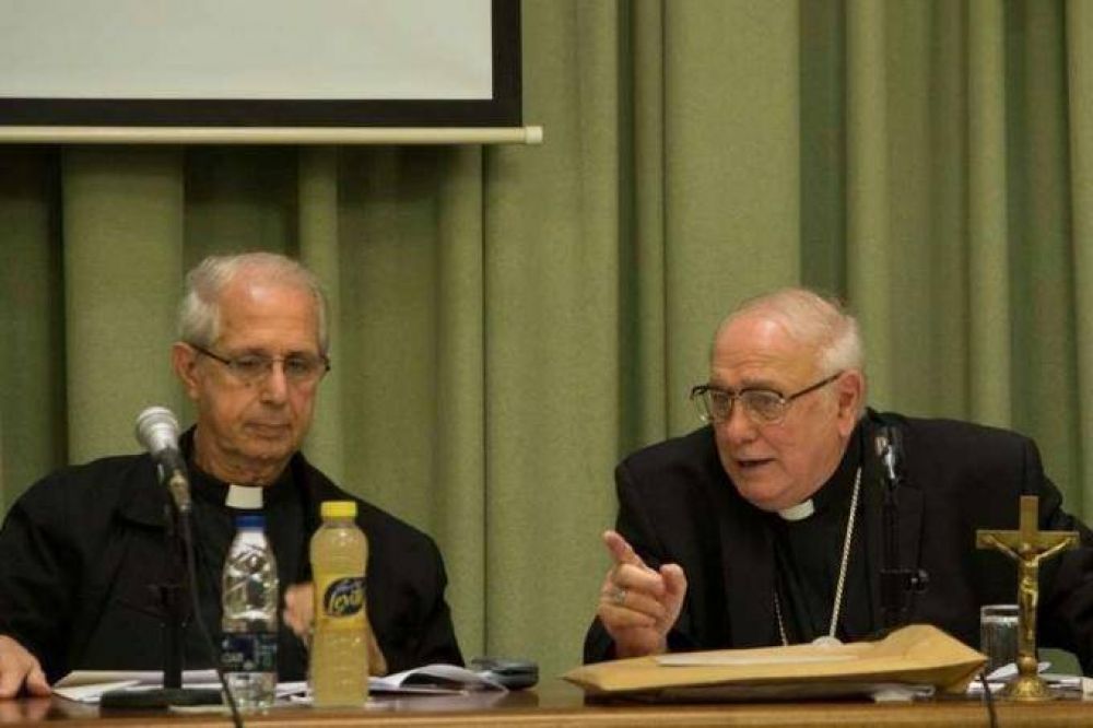 La opini�n de un ex cura sobre el pedido de 