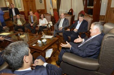 Tras una larga discusi�n, el Gobierno nacional env�a fondos a Tucum�n