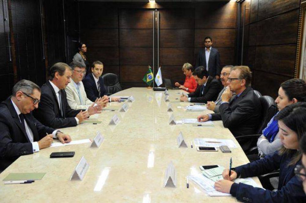 Se abrir� la exportaci�n de c�tricos dulces hacia Brasil