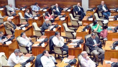 Con diversos reclamos sesion� la Legislatura