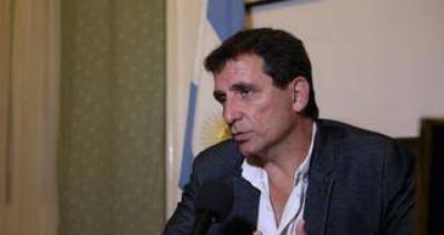Yedlin, sobre el Plan Empalme: �Esperamos que no sea solo un anuncio�