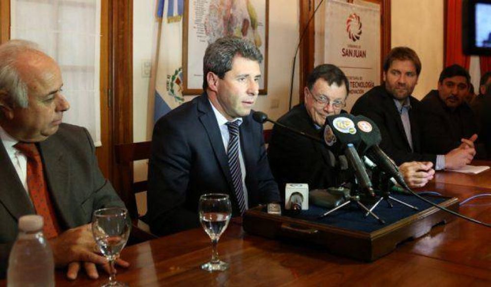 Buscan que la mayor�a de los departamentos tengan aulas virtuales