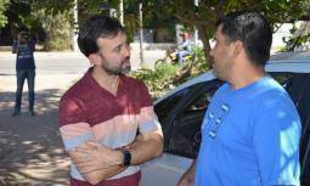 �No somos ni la corrupci�n peronista ni la inutilidad radical�