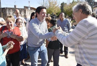 Nardini inaugur� obra hidr�ulica y pavimentaci�n en Adolfo Sourdeaux