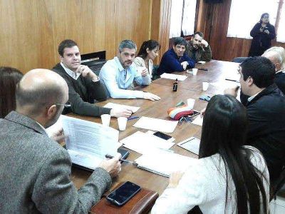 Tratar�n en sesi�n la reglamentaci�n del transporte �Punto a Punto� y �Ocasional�
