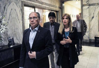 Descalzo breg� por la unidad del PJ y le apunt� a Macri