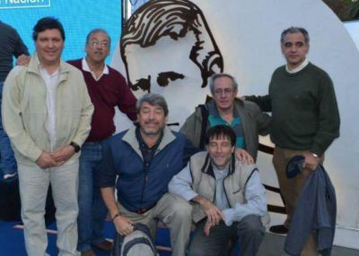 Un grupo de sacerdotes le responde a los obispos 